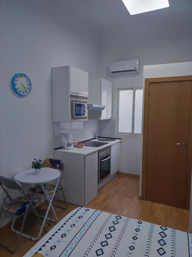 Loft Puerta De Sol Apartment Madrid Luaran gambar